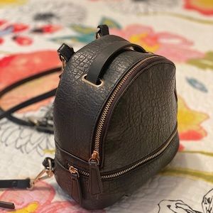 Mini backpack